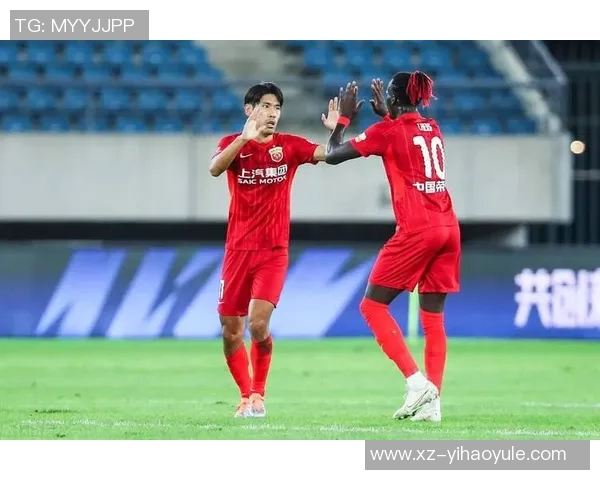 吕文君分享海港梯队训练精彩瞬间期待你们不断进步加油努力拼搏创造辉煌